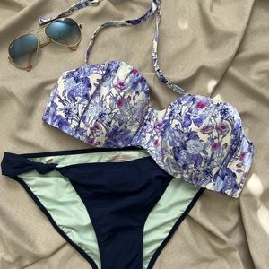 VS bikini